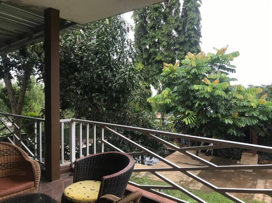 Villa Naumi Bandung Exterior photo